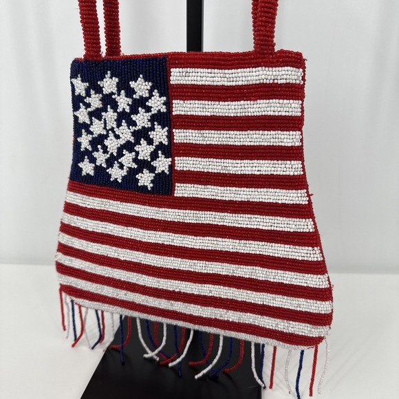 Sea Glass Collection New York Hong Kong Hand Beaded American Flag Fringe Bag NEW - Picture 2 of 13